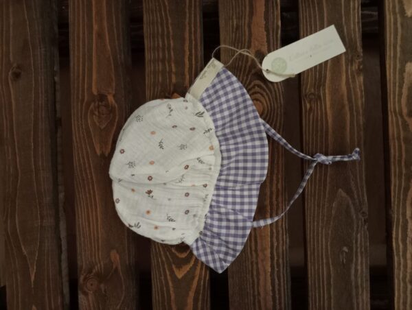Cappello reversibile sbuffo mussola-vichy