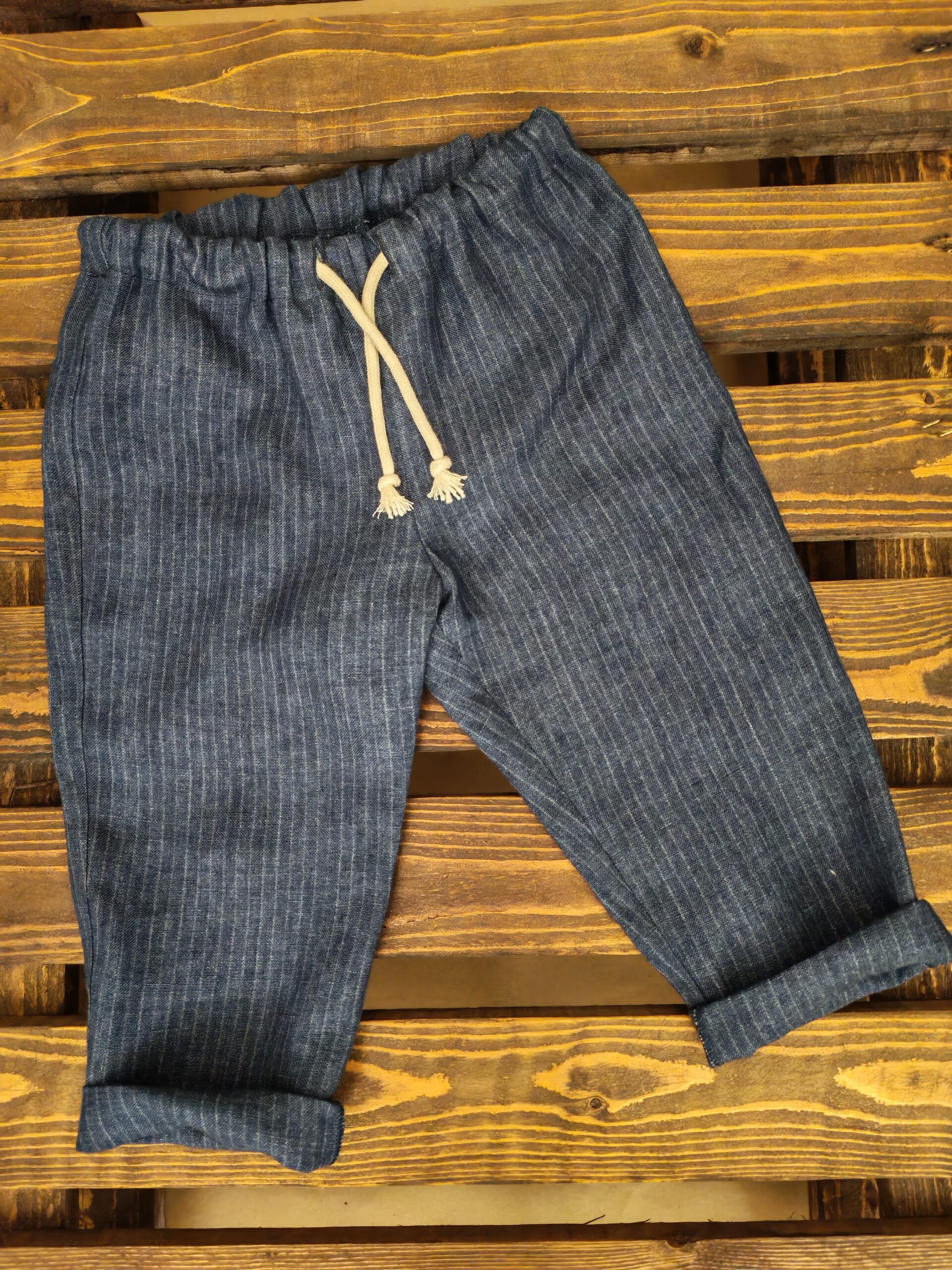 Pantalone con coulisse